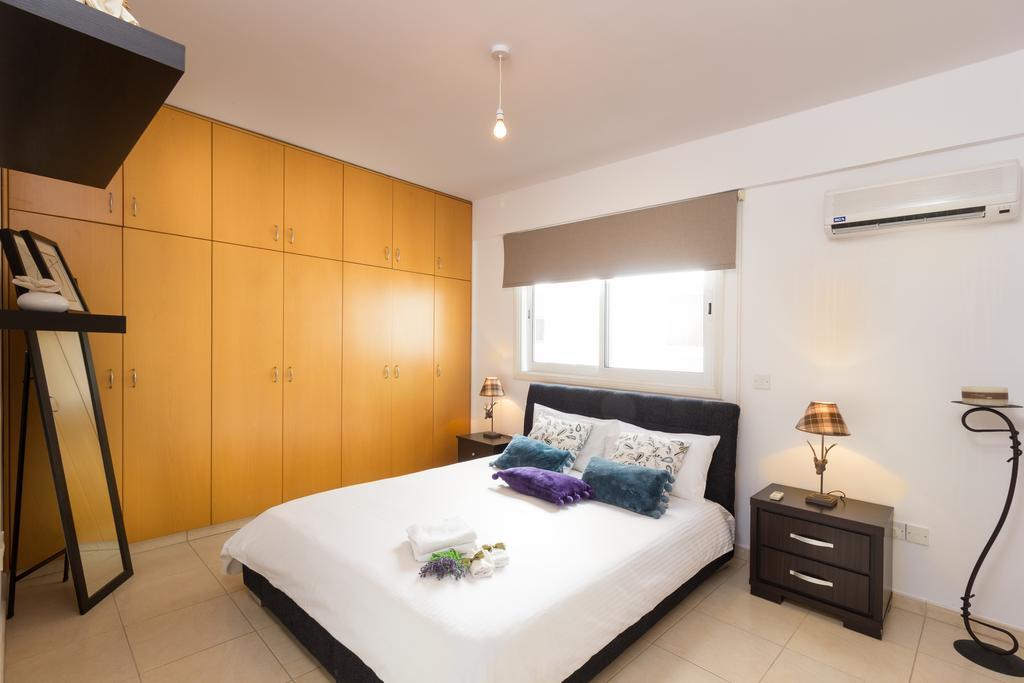 Elena Court Apt 401 Apartment Larnaca Ngoại thất bức ảnh